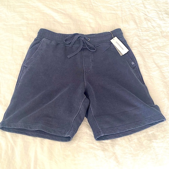 Outerknown Men’s Shorts - Picture 1 of 6